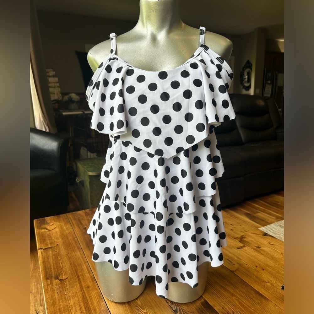 NWOT Swim Top